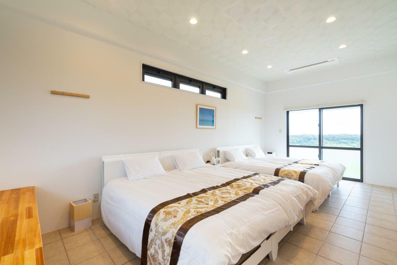 Sunset Hill Ishigaki Villa Ishigaki  Екстериор снимка